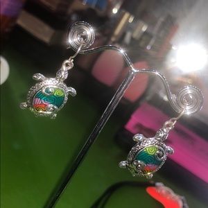 Sea turtle jewelry set.